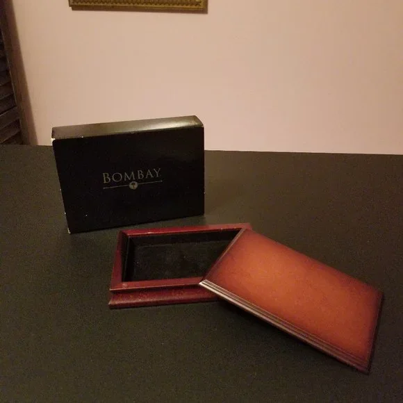 Card holder - Picture 2 of 4